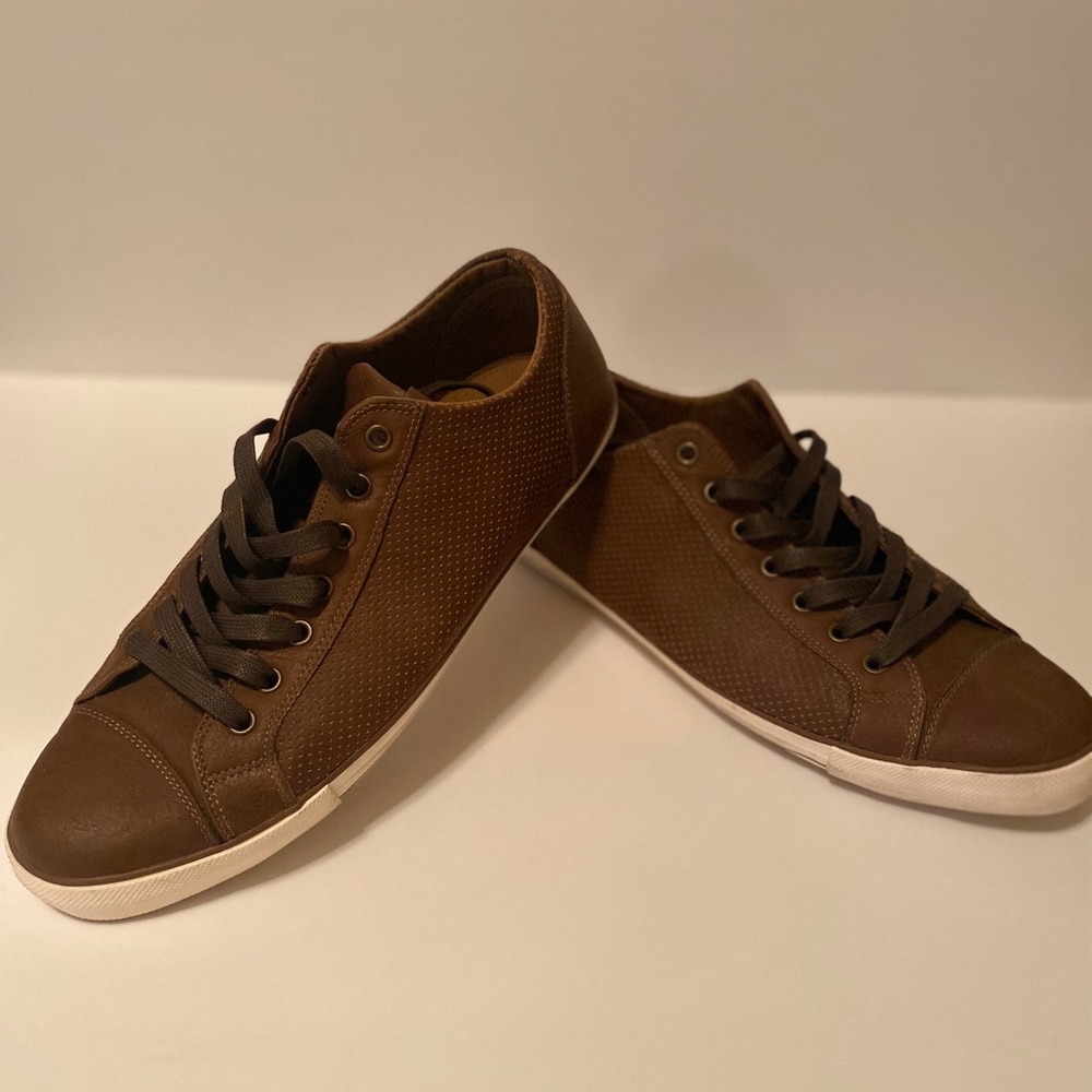 Aldo’s casual sneakers